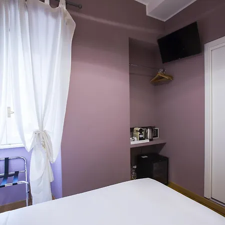 DEM Hotel Rome Buitenkant foto